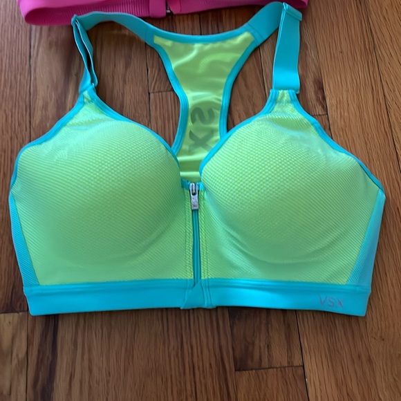 Victoria’s Secret sports bra’s - Picture 3 of 6